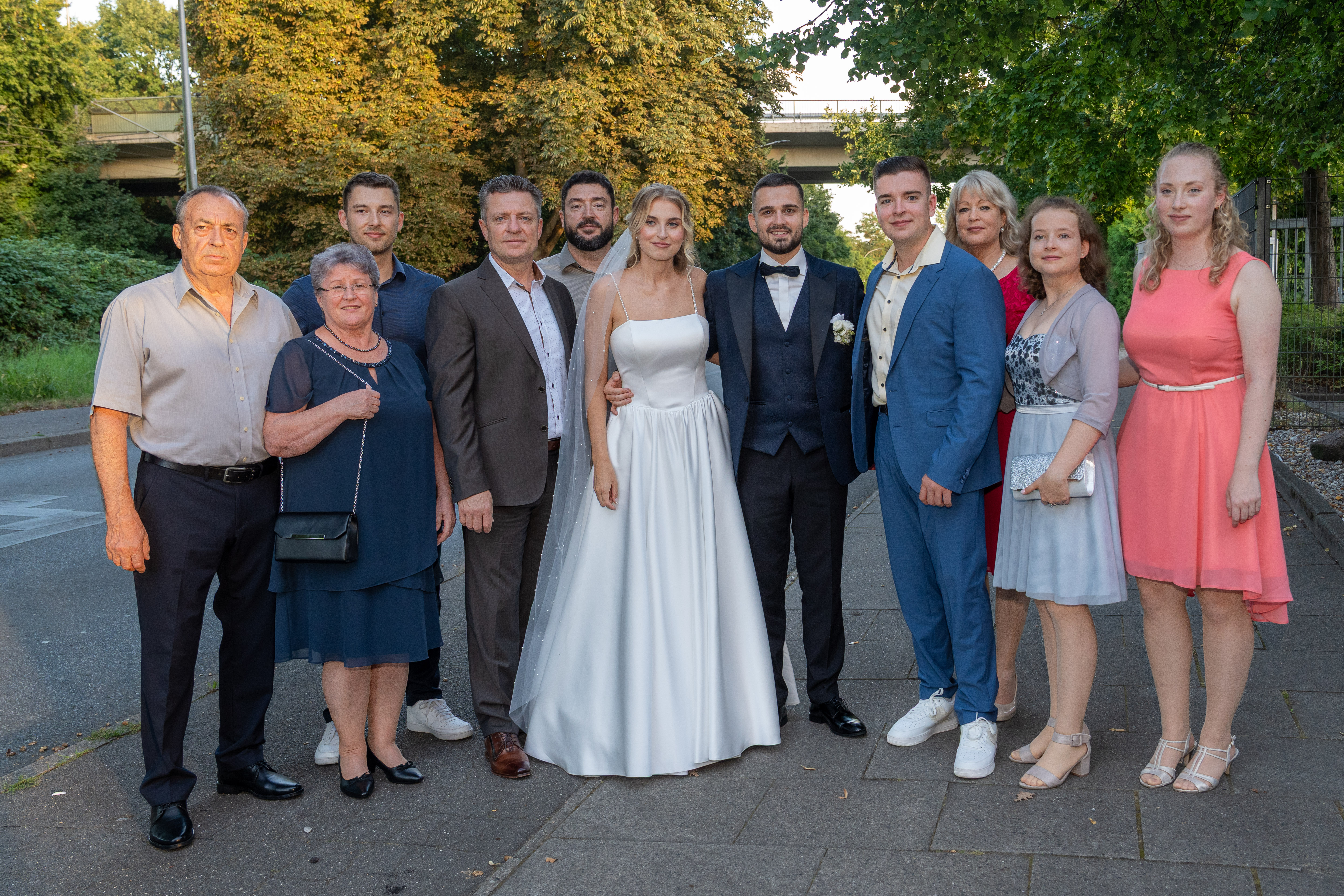 Weselna zabawa na parkiecie tanecznym